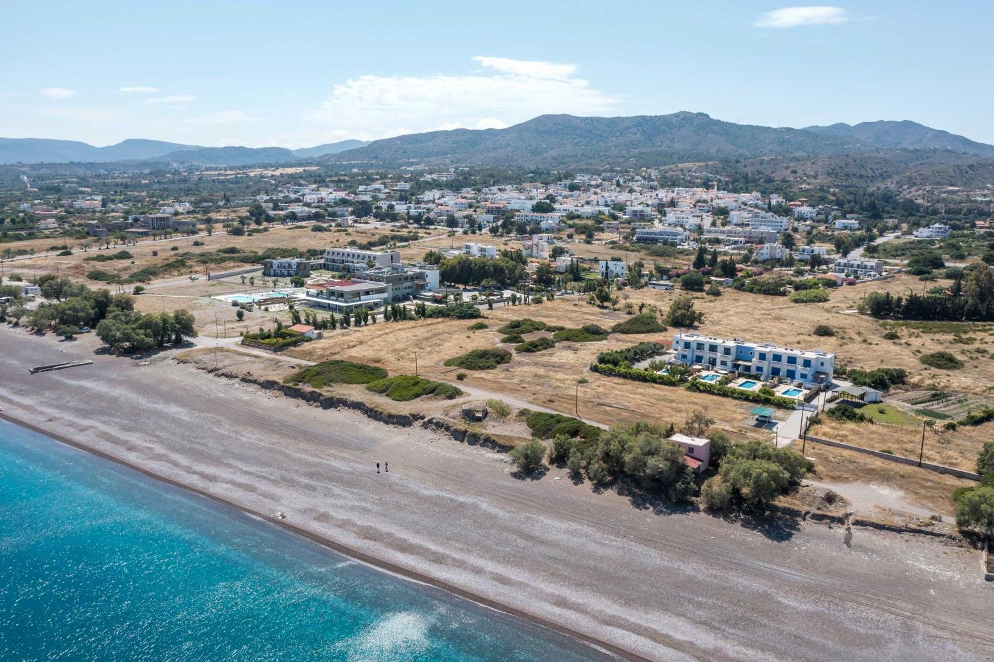 Rita Mare Seafront Villas Heated Pools Gennadi Exterior foto
