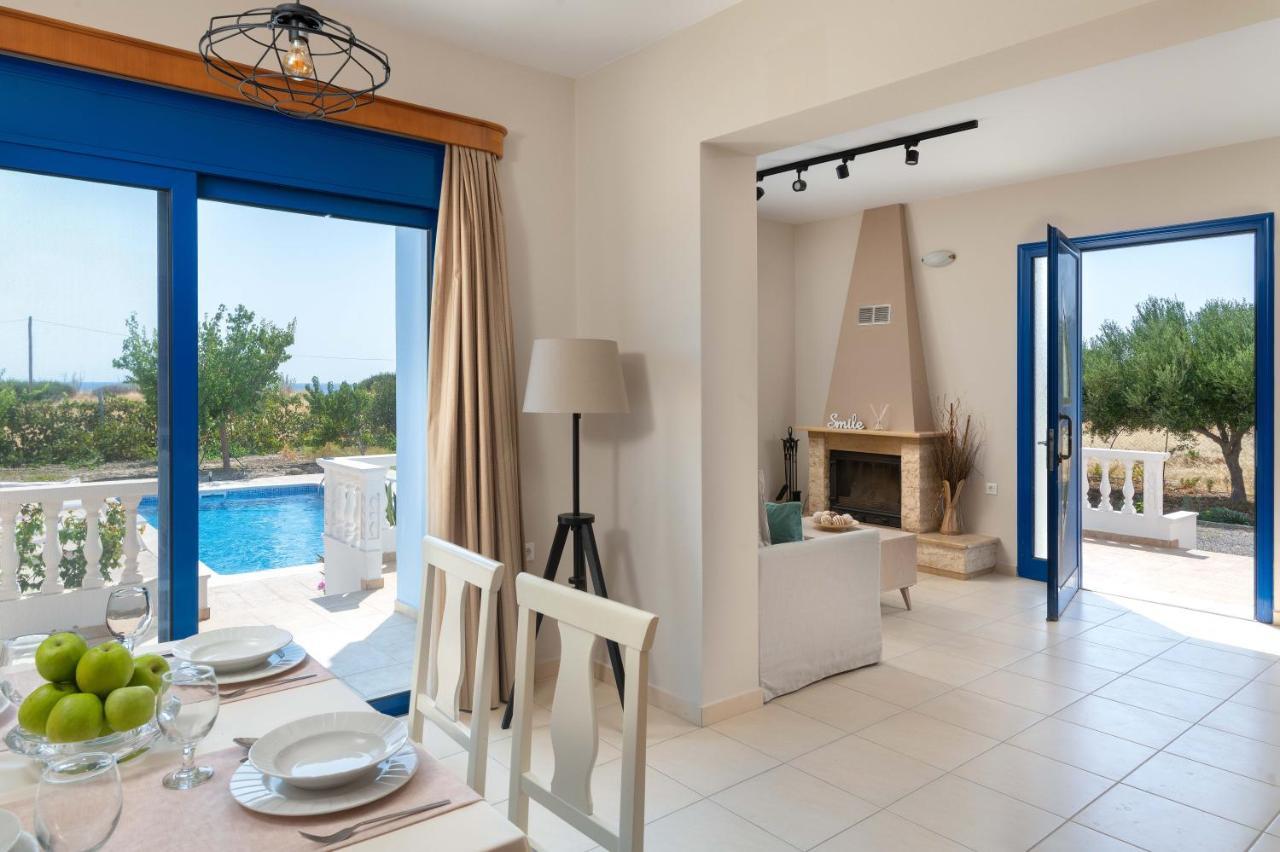 Rita Mare Seafront Villas Heated Pools Gennadi Exterior foto